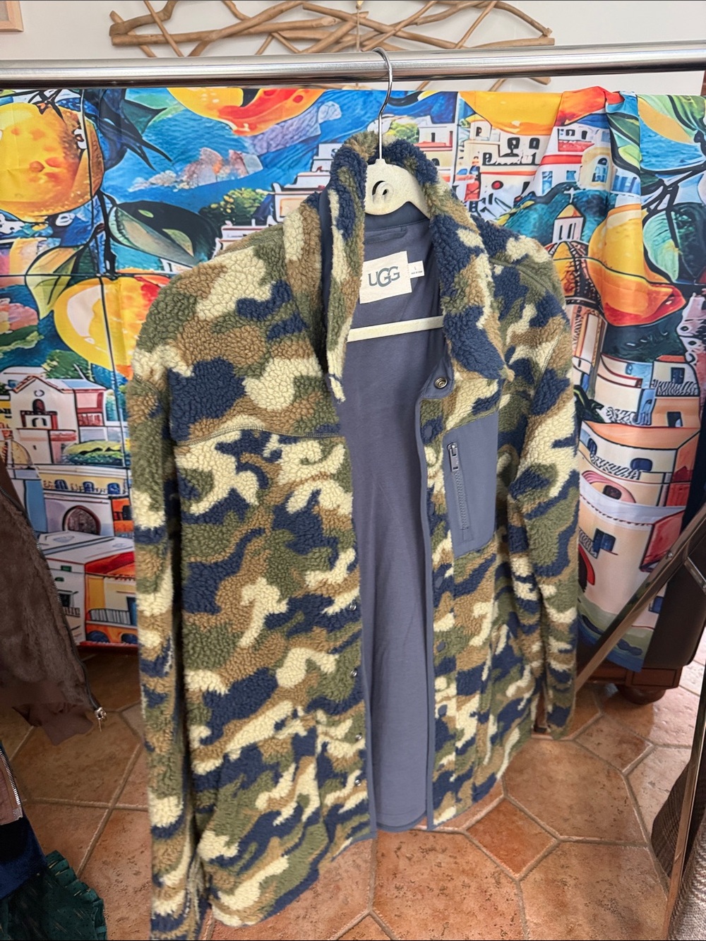 UGG Men’s Camouflage Sherpa Jacket - Green Camo